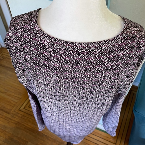 Joie Daryn Print Silk Burgundy Top - Picture 6 of 11